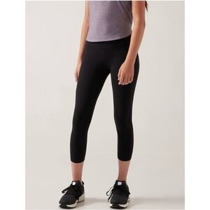 Athleta Leggings Capri Black 9” Rise S